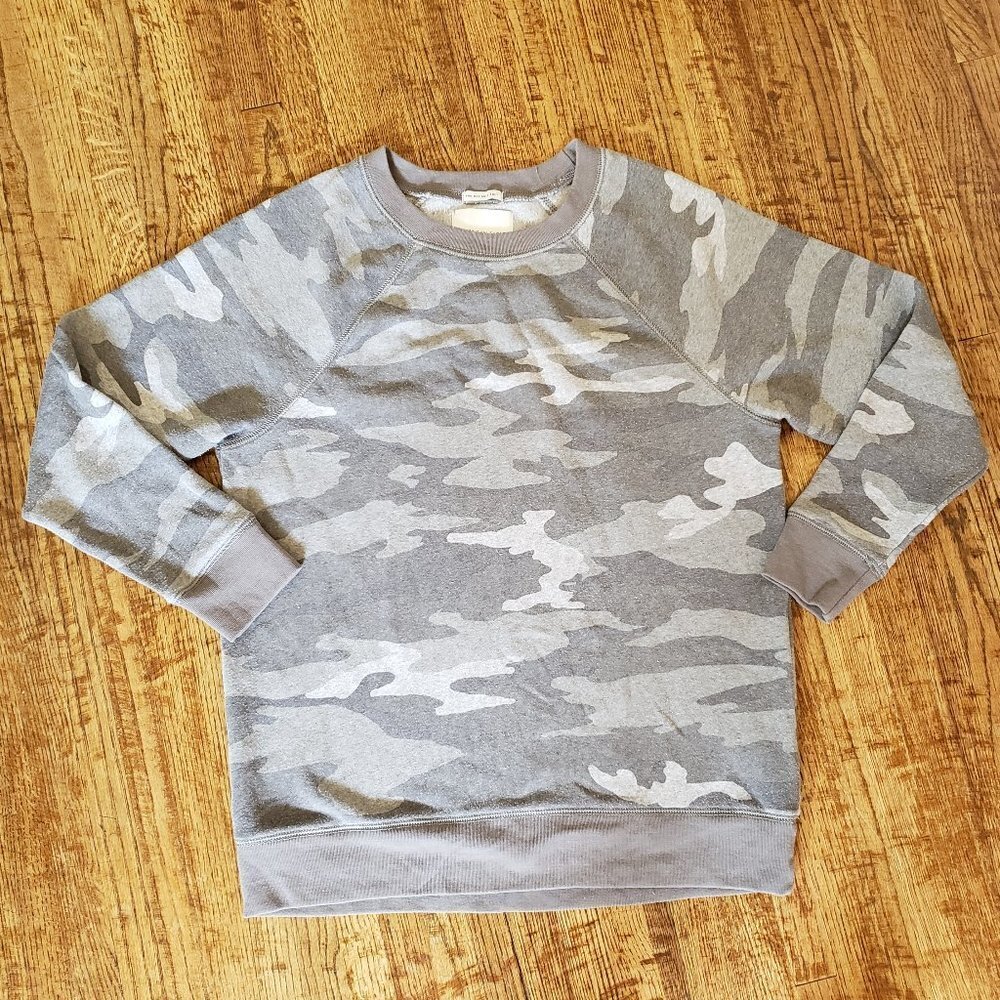 American Eagle Crew Neck Sweatshirt